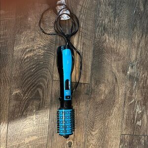 Conair InfinitiPRO Hot Air Brush the Knot DR